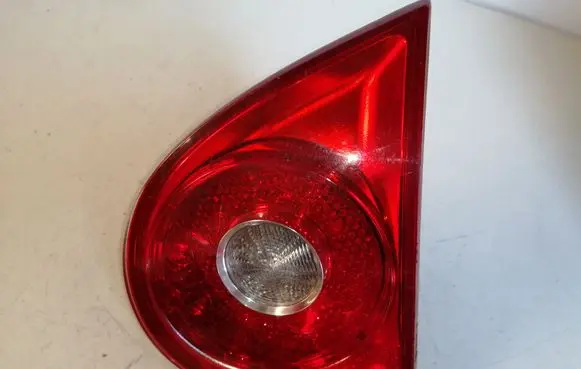 Volkswagen Golf V Tailgate rear/tail lights 1K6945094G