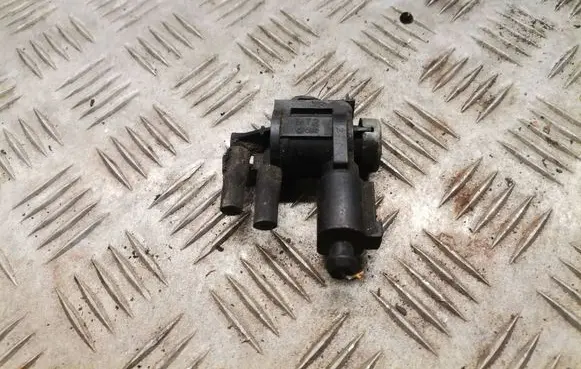 Audi A6 S6 C6 4F Turbo solenoid valve 1K0906283A
