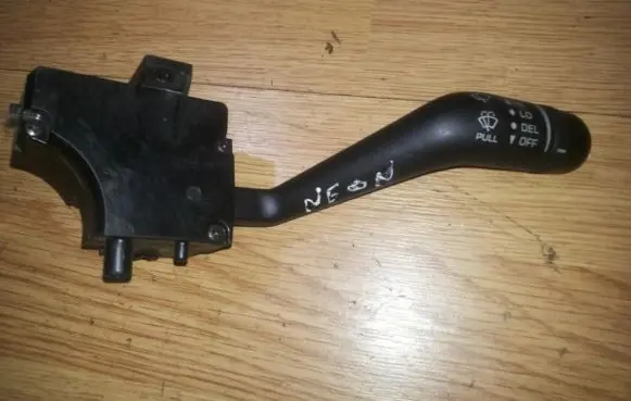Chrysler Neon I Wiper control stalk