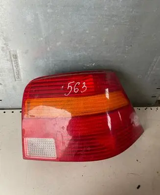 Volkswagen Golf IV Rear/tail lights 1j6945096r 6946096