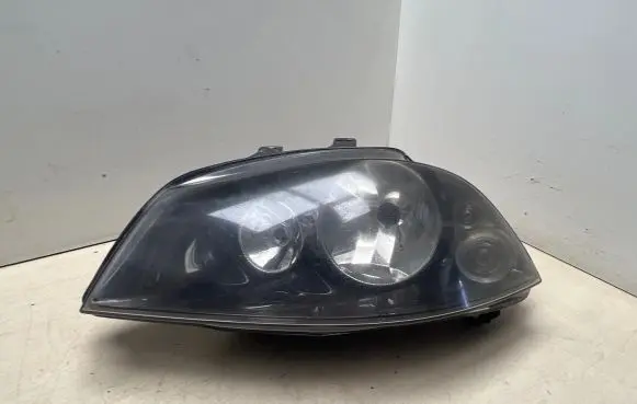 Seat Ibiza III (6L) Headlight/headlamp 6L1941005M 89317150 5307011AA2A