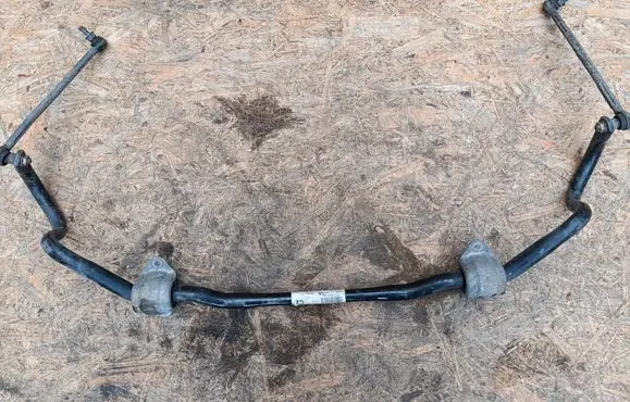 BMW 1 E81 E87 Front anti-roll bar/sway bar 6771335
