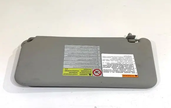 Suzuki SX4 Sun visor 