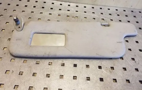 Toyota Yaris Sun visor