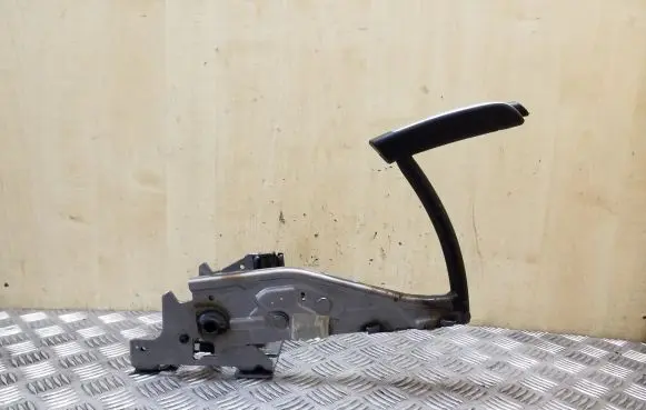Ford Kuga II Handbrake/parking brake lever assembly AV612780BA