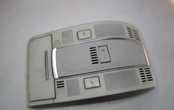 Audi A6 S6 C6 4F Front seat light 4F0947135N