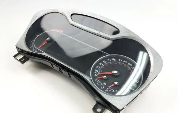 Speedometer (instrument cluster)