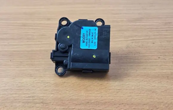 Hyundai i20 (BC3 BI3) Air flap motor/actuator D332JY9AA05