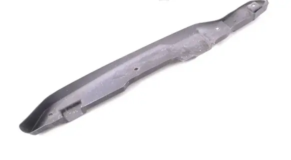 Mercedes-Benz C W205 Fender end trim 7L5854778A