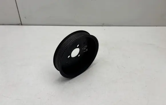 Audi A5 8T 8F Water pump pulley 059121031L