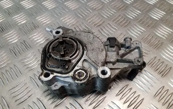 Jaguar XF X250 Vacuum pump D171B1C1