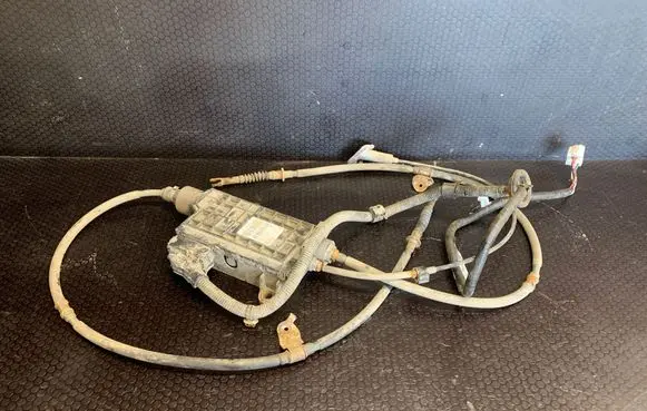 Toyota Avensis T270 Hand brake/parking brake motor 4630005010 10220201184