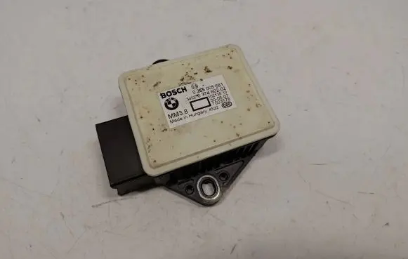 BMW 5 E60 E61 ABS wheel speed sensor 34526774602 34526782370 0265005681