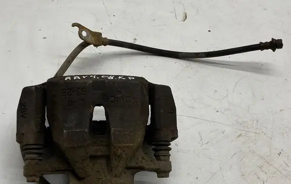 Toyota RAV 4 (XA30) Front brake caliper