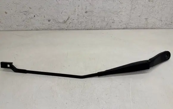 Volvo XC70 Front wiper blade arm 30796036