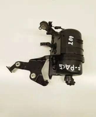 Jaguar F-Pace Fuel filter housing GX739D202AE