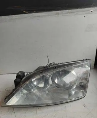 Ford Mondeo Mk III Headlight/headlamp 1305239176