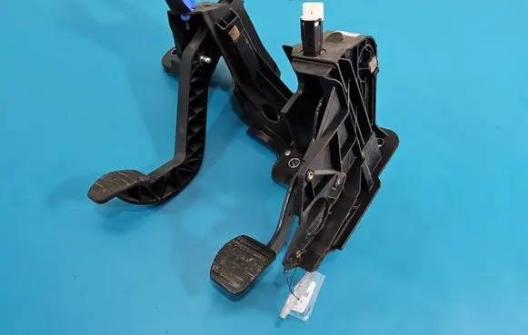 Renault Master III Pedal assembly 465105948R IMPRK1521526
