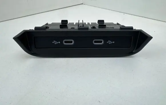 Volkswagen ID. Buzz USB socket connector 5NA035736