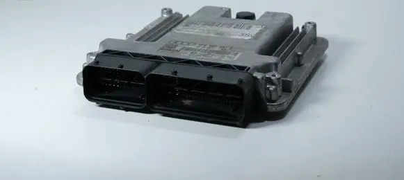 Audi A6 S6 C6 4F Engine control unit/module 4F0907401B