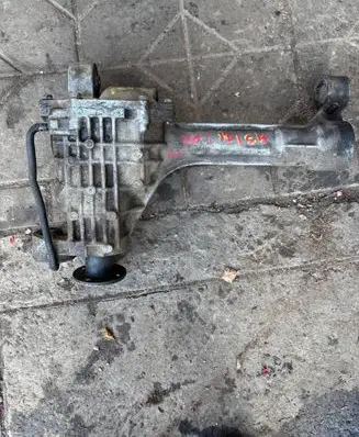 Nissan Navara D40 Front differential 3.692