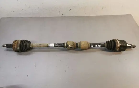 KIA Sportage Front driveshaft Y830RPCDN441VN Y830R