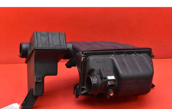 Suzuki Ignis Air filter box 86GA01