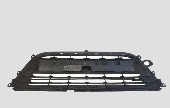 Peugeot 508 Front bumper upper radiator grill 9686571877