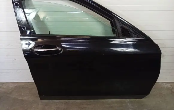 Mercedes-Benz C W205 Front door PPW205BLAC