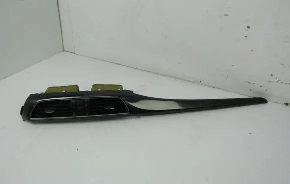 Mazda 6 Dash center air vent grill GJE855256