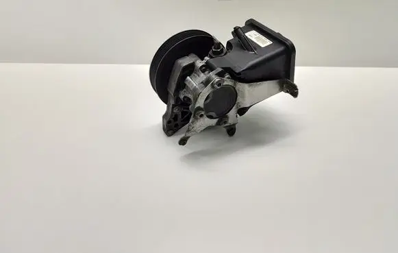 BMW 5 E60 E61 Power steering pump 7693974101 7693974 32417787106