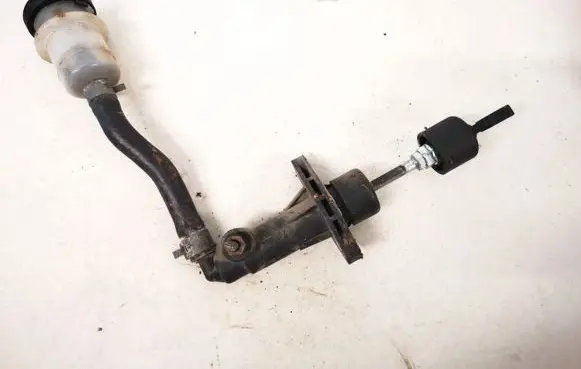 Hyundai Coupe Clutch master cylinder