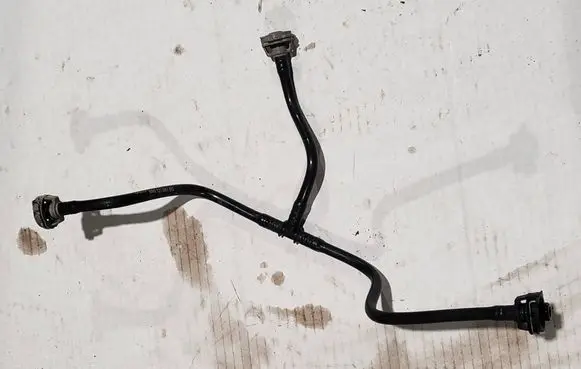 Audi Q5 SQ5 Engine coolant pipe/hose 8R0121081BS