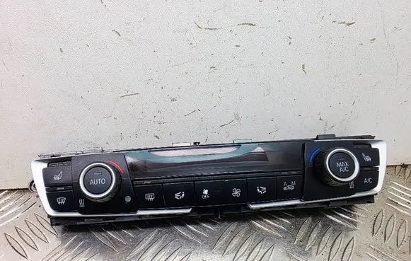 BMW 3 F30 F35 F31 Climate control unit 