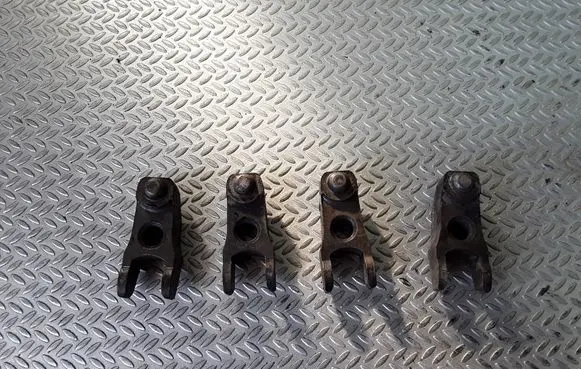 Ford Galaxy Fuel Injector clamp holder