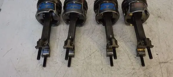 Nissan Navara D40 Piston 089218