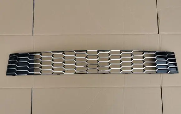 Toyota Yaris Cross Front bumper lower grill 53112-0DE90