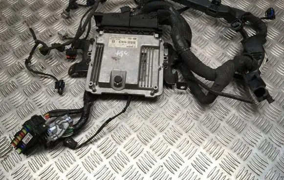Hyundai i40 Engine control unit/module 391402A530 0281031716 914013Z150