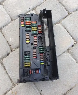 BMW 5 GT F07 Fuse module 9210861