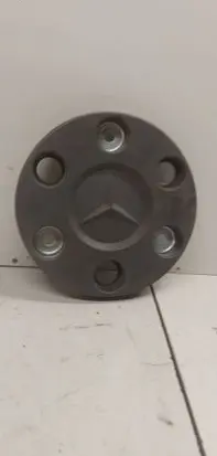 Mercedes-Benz Sprinter W906 R16 wheel hub/cap/trim A9064000225
