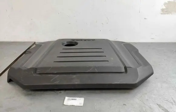Jaguar XE Engine cover (trim) T2H24787