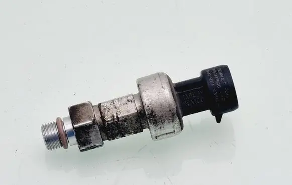 Air conditioning (A/C) pressure sensor