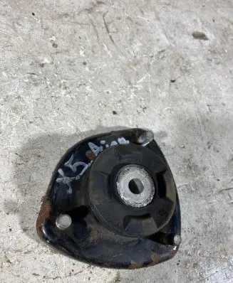 BMW X5 E53 Rear coil spring rubber mount 
