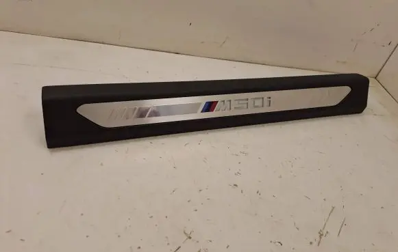 BMW X7 G07 Front sill trim cover 7434239