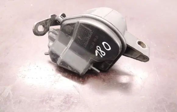 Ford Focus C-MAX Vacuum air tank D180