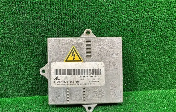 Audi A3 S3 8P Xenon control unit/module 1307329066