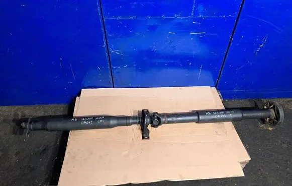 Mercedes-Benz CLS C219 Middle center prop shaft A2114108906