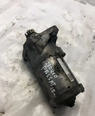 Volkswagen PASSAT B8 Starter motor 02e911023t