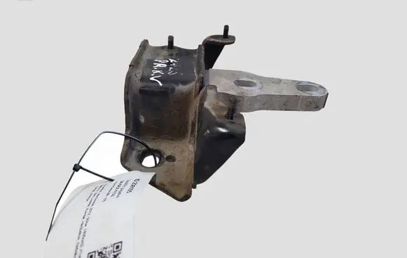 Ford Fiesta Engine mount bracket 8V517M121AE AV597M121AABLUF