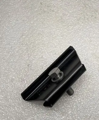 BMW 5 G30 G31 G38 Battery bracket 6832664